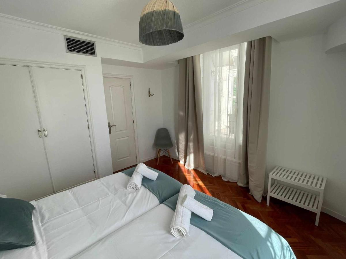 Apartamento Con Terraza Y Vistas Alcalaretiro Madrid Exterior photo