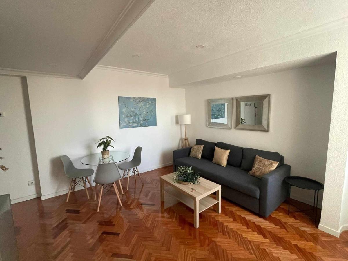 Apartamento Con Terraza Y Vistas Alcalaretiro Madrid Exterior photo
